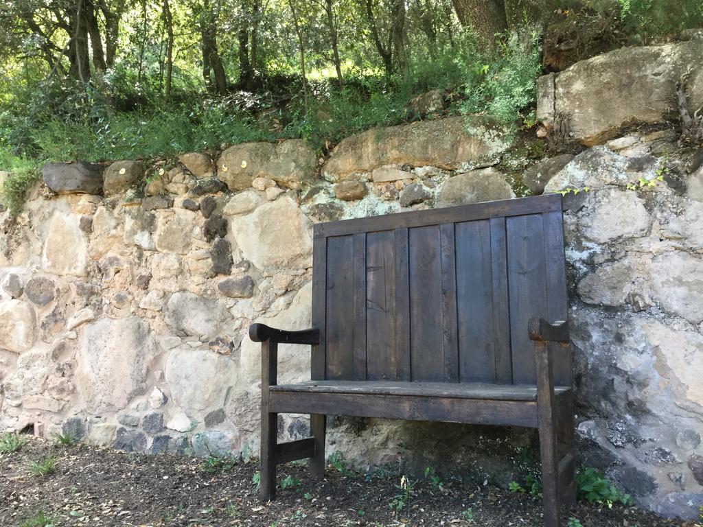 Mas Pardas Santa Pau Bagian luar foto