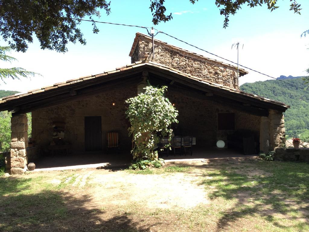 Mas Pardas Santa Pau Bagian luar foto